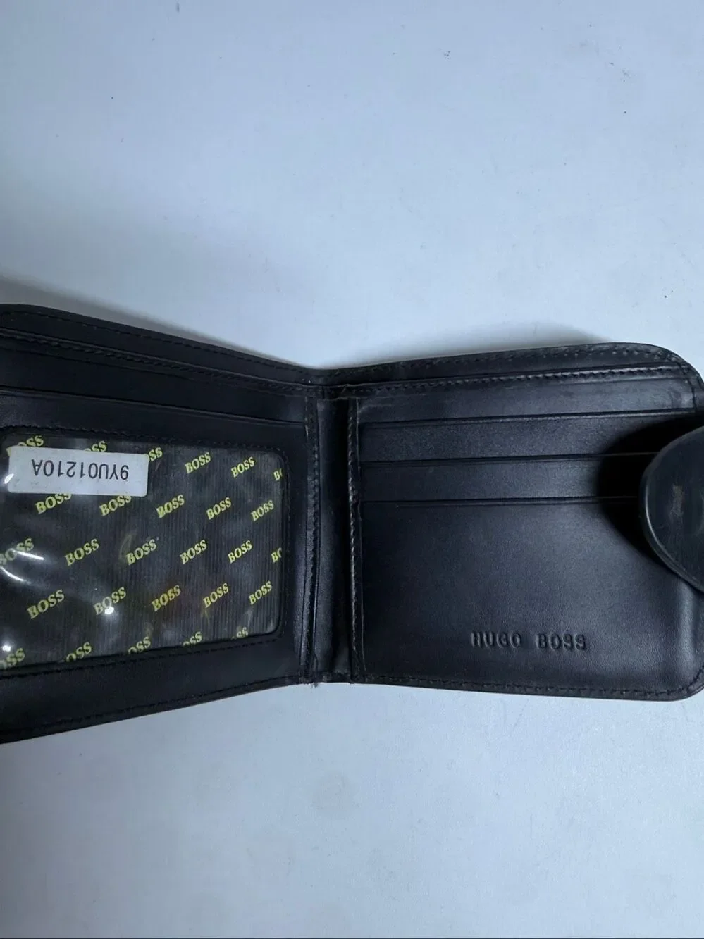 HUGO BOSS Black Leather Bifold Wallet Compact Card Holder Designer Men’s